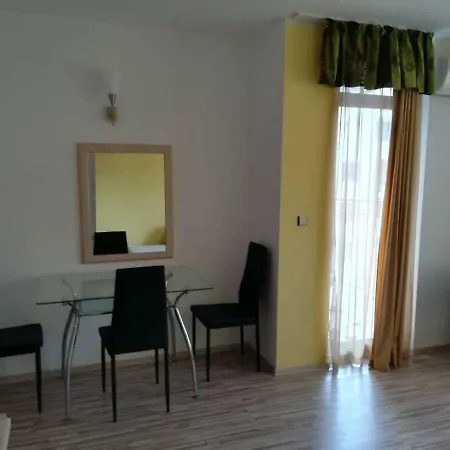 Dream Apartament * ساني بيتش